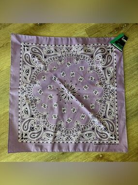 HAV-A-HANK Purple Paisley Bandana 21”x21” New With Tags USA Made Cotton